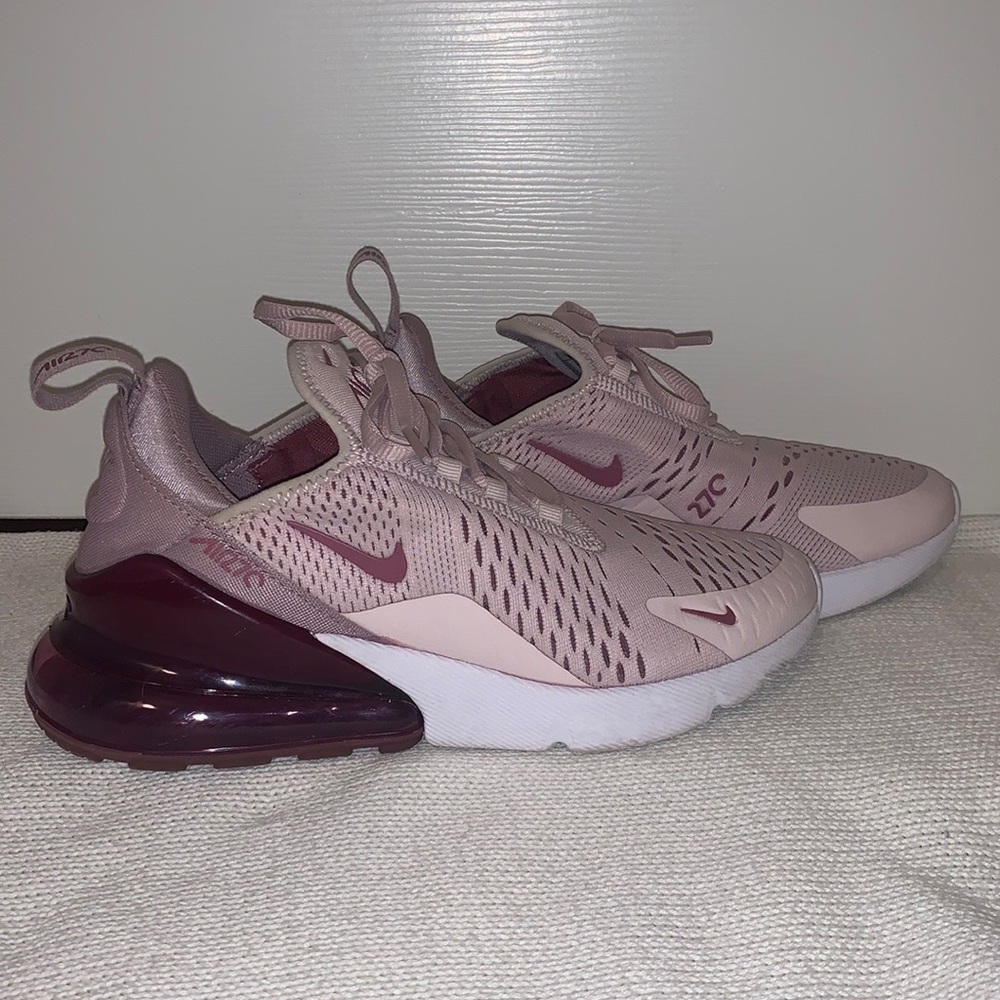 Nike Air Max 270